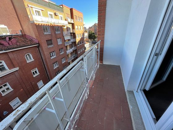 Foto 2 de Pis en venda a Centro - Palencia de 6 habitacions amb terrassa i balcó