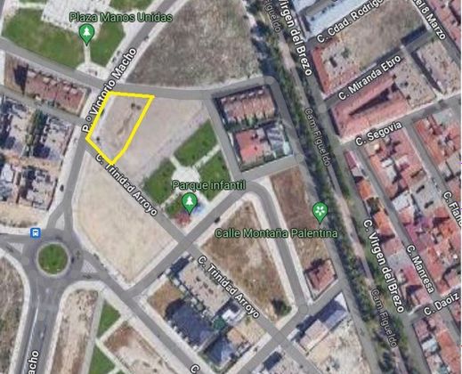 Foto 1 de Venta de terreno en paseo Victorio Macho de 185 m²
