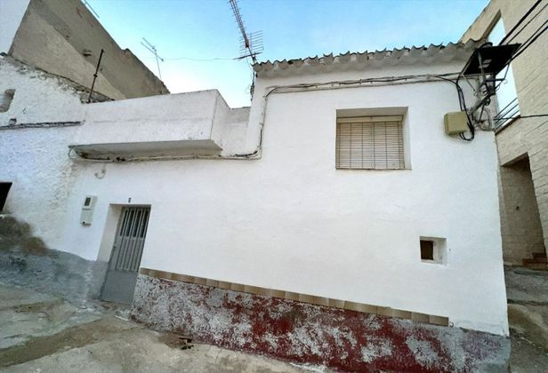 Foto 2 de Casa en venda a Recueja (La) de 6 habitacions amb terrassa