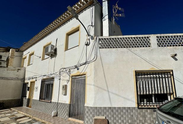 Foto 2 de Venta de casa en Alcalá del Júcar de 7 habitaciones con terraza y garaje
