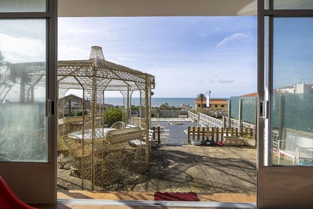 Foto 2 de Xalet en venda a Oia de 3 habitacions amb terrassa i garatge