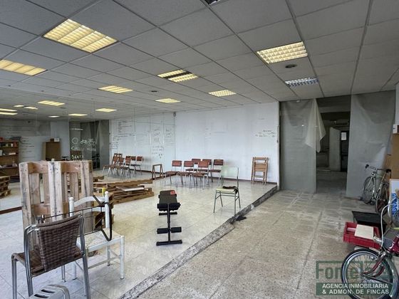 Foto 2 de Local en alquiler en Los Castros - Castrillón - Eiris de 227 m²