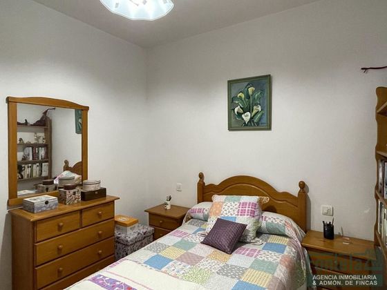 Foto 1 de Pis en venda a Betanzos de 3 habitacions i 79 m²