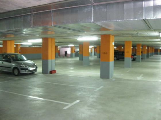 Foto 2 de Garatge en lloguer a plaza Zalaieta de 16 m²