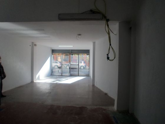Foto 1 de Alquiler de local en Pan y Guindas de 91 m²