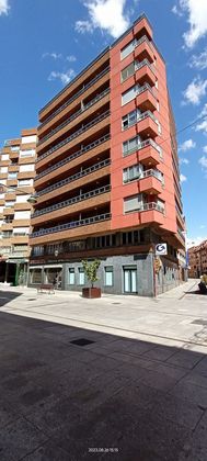 Foto 2 de Pis en venda a Centro - Palencia de 5 habitacions amb balcó i calefacció