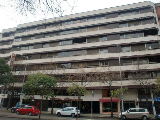 Foto 2 de Venta de piso en Centro - Palencia de 3 habitaciones con terraza y balcón
