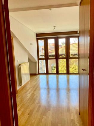 Foto 1 de Àtic en venda a Centro - Vitoria-Gasteiz de 2 habitacions amb calefacció i ascensor