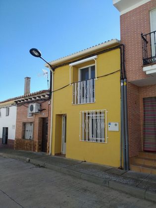 Foto 1 de Chalet en venta en calle Del Sol de 3 habitaciones con terraza y garaje