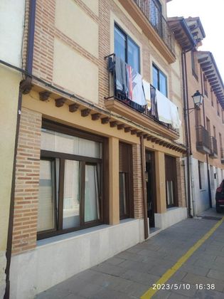 Foto 2 de Pis en venda a calle Villamarciel de 2 habitacions amb calefacció