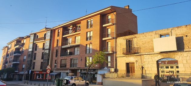 Foto 1 de Pis en venda a calle Zamora de 3 habitacions amb calefacció i ascensor