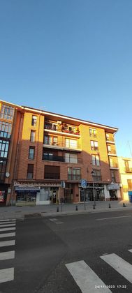 Foto 2 de Venta de piso en calle Zamora de 3 habitaciones con calefacción y ascensor