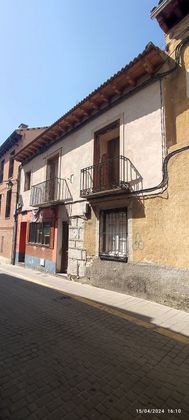 Foto 1 de Xalet en venda a calle San Antón de 4 habitacions amb balcó