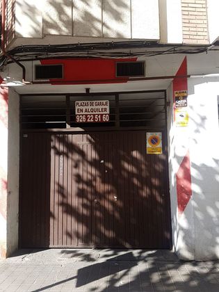 Foto 2 de Garaje en alquiler en calle Toledo de 10 m²