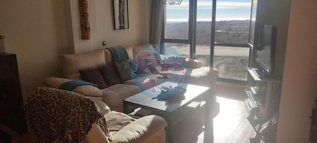 Foto 1 de Piso en venta en Garrafe de Torío de 3 habitaciones con terraza y garaje