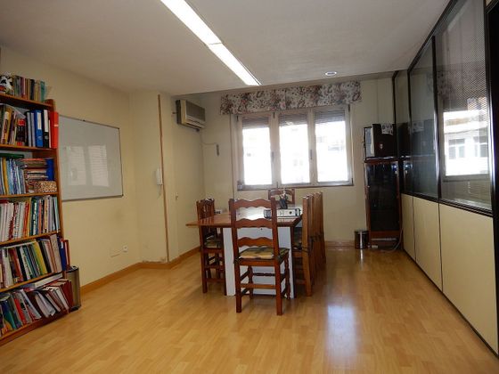 Foto 1 de Oficina en alquiler en avenida De Zaragoza con aire acondicionado