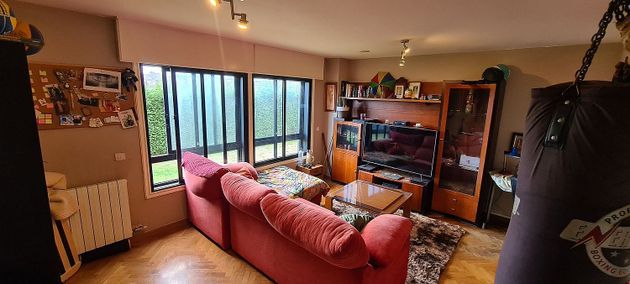 Foto 2 de Pis en venda a Culleredo de 1 habitació amb terrassa i garatge