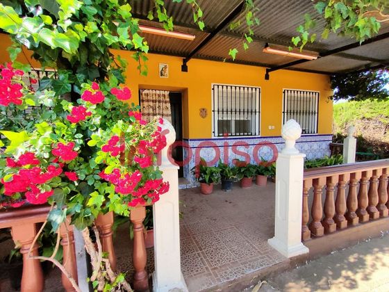 Foto 1 de Casa rural en venda a Valdepeñas de 3 habitacions amb terrassa i garatge
