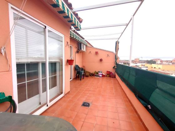 Foto 1 de Ático en venta en Valdepeñas de 3 habitaciones con terraza y garaje
