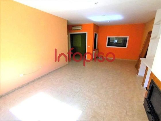 Foto 1 de Casa en venda a Villarrubia de los Ojos de 3 habitacions amb terrassa