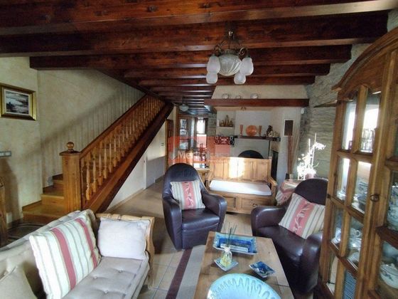 Foto 1 de Casa rural en venta en Begonte de 3 habitaciones con terraza y garaje