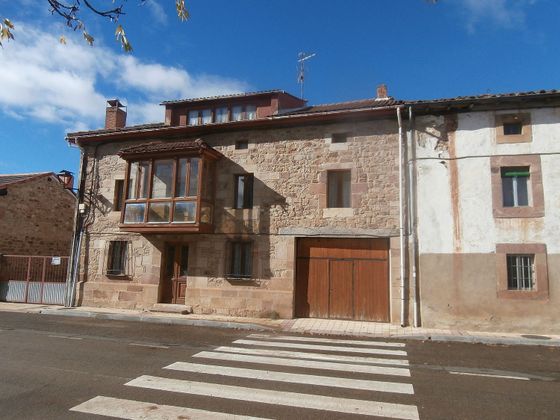 Foto 1 de Casa en venda a plaza De la Serrería de 4 habitacions amb terrassa i garatge