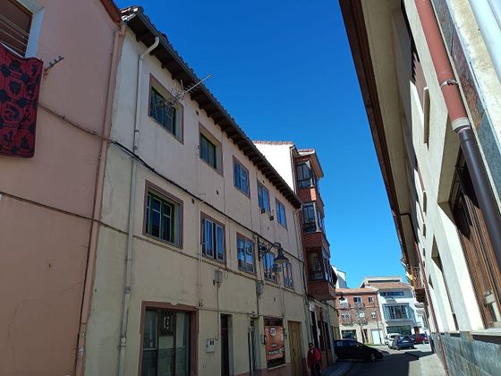 Foto 2 de Venta de piso en calle Pesquera de 2 habitaciones y 52 m²