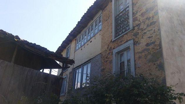 Foto 1 de Casa en venda a calle La Mortera de 7 habitacions amb terrassa i jardí