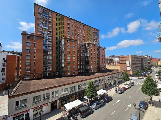 Foto 2 de Pis en venda a avenida Valentín Masip de 3 habitacions amb terrassa i balcó