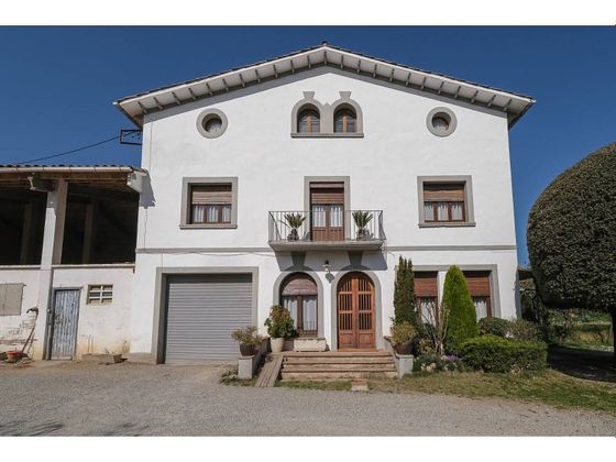 Foto 1 de Casa en venda a Torelló de 7 habitacions amb terrassa i garatge