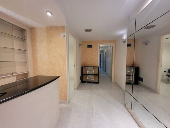 Foto 1 de Oficina en venda a El Sucre-Universitat amb aire acondicionat i ascensor