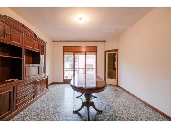 Foto 2 de Casa en venda a Sant Julià de Vilatorta de 4 habitacions amb garatge i jardí