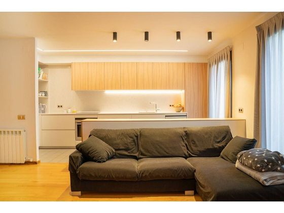Foto 2 de Venta de casa en Torelló de 2 habitaciones con terraza y calefacción