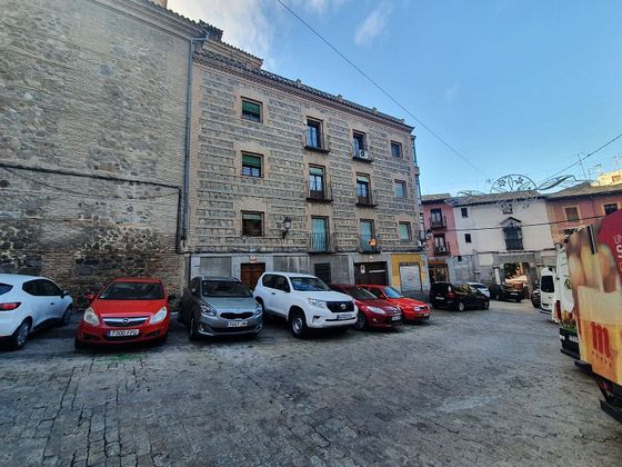 Foto 1 de Pis en venda a plaza De Magdalena de 4 habitacions amb terrassa i balcó