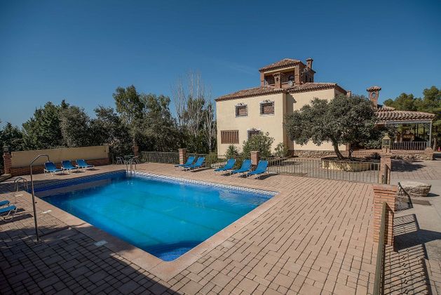 Foto 2 de Xalet en venda a Los Cigarrales-La Bastida de 9 habitacions amb terrassa i piscina