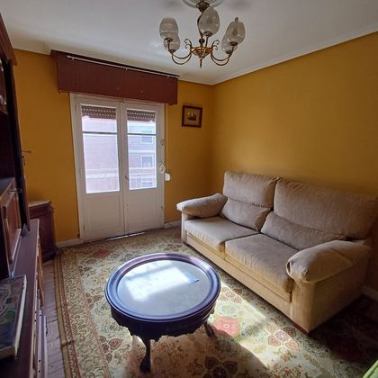 Foto 2 de Pis en venda a Sestao de 2 habitacions amb balcó i calefacció