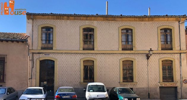 Foto 1 de Edifici en venda a Plaza Mayor - San Agustín de 1192 m²
