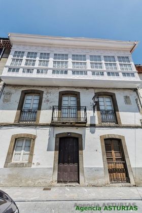 Foto 1 de Casa en venda a calle Jovellanos de 7 habitacions i 428 m²