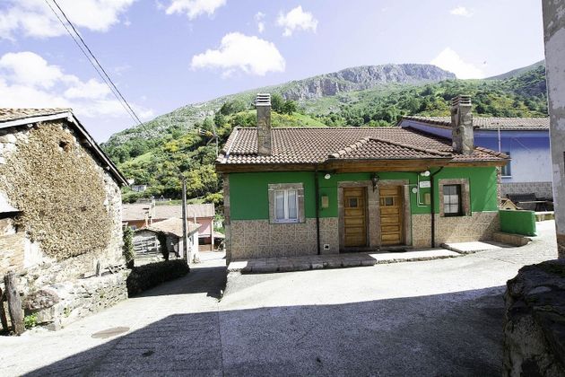 Foto 2 de Casa rural en venda a Teverga de 3 habitacions i 46 m²