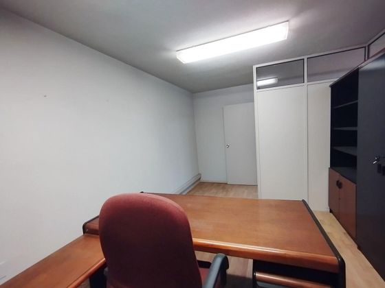 Foto 2 de Oficina en venda a Centro - Gijón amb ascensor