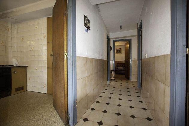 Foto 2 de Casa en venda a Quirós de 5 habitacions amb garatge i jardí