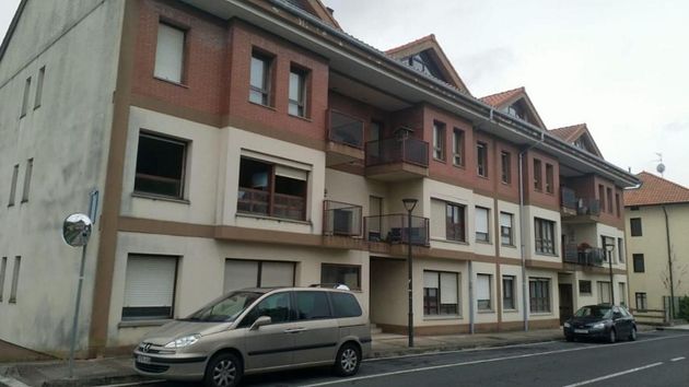 Foto 1 de Piso en venta en calle Urizar Auzoa de 3 habitaciones con garaje y balcón