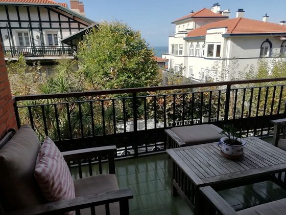 Foto 2 de Pis en venda a Neguri de 4 habitacions amb terrassa i garatge