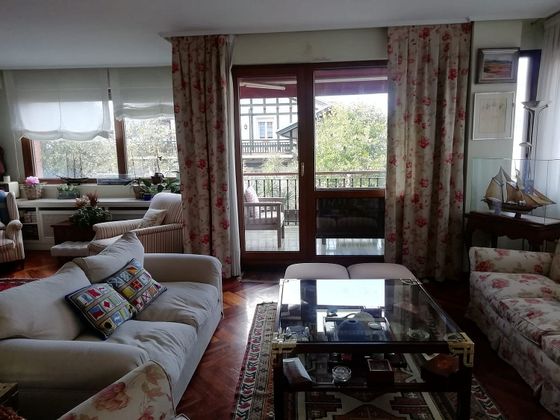 Foto 1 de Piso en venta en Neguri de 4 habitaciones con terraza y garaje