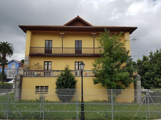Foto 1 de Edifici en venda a Bárcena de Cicero amb calefacció