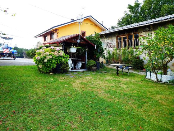 Foto 2 de Venta de chalet en Miengo de 5 habitaciones con garaje y jardín