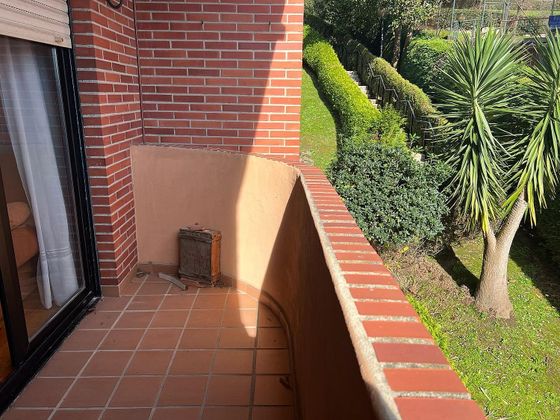 Foto 2 de Pis en venda a Valdenoja - La Pereda de 2 habitacions amb terrassa i garatge