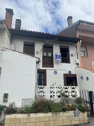Foto 1 de Casa adossada en venda a Ribadesella de 2 habitacions amb terrassa