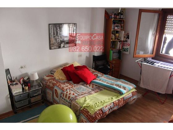 Foto 1 de Piso en venta en San Roque - As Fontiñas de 5 habitaciones con garaje y balcón