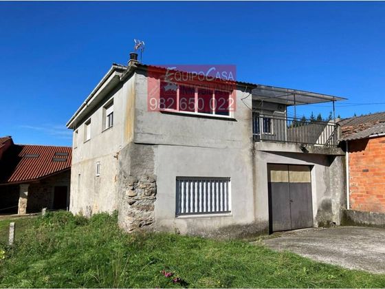 Foto 2 de Casa en venda a Maceda de 5 habitacions amb terrassa i garatge